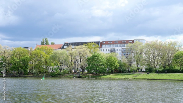 Obraz Urbanhafen with Planufer in Kreuzberg
