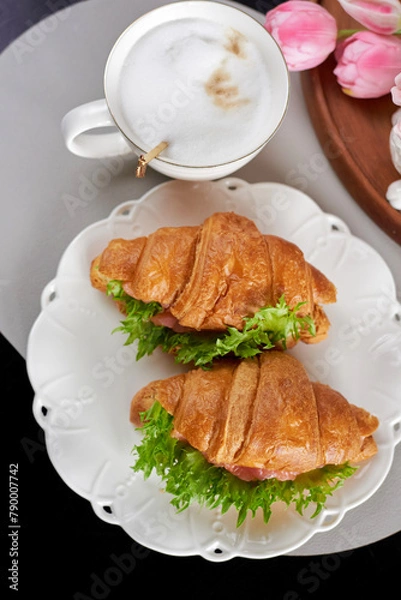 Fototapeta croissant with red fish
