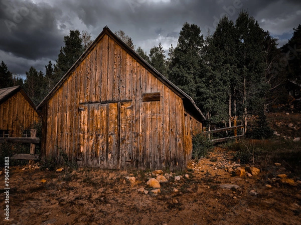 Obraz Weathered barn before a storm
