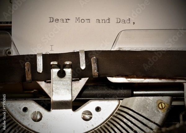 Fototapeta Text Dear Mom and Dad typed on old typewriter