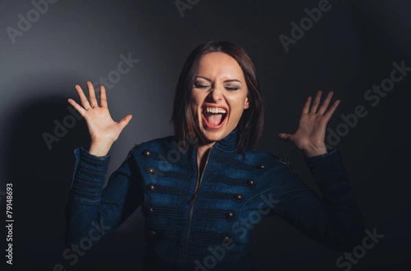 Obraz кричащая девушка