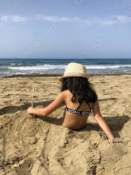 Obraz Enfant qui joue dans le sable