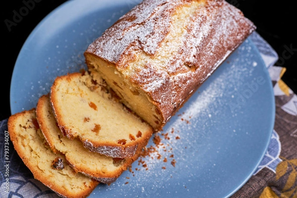 Obraz fresh raisin muffin