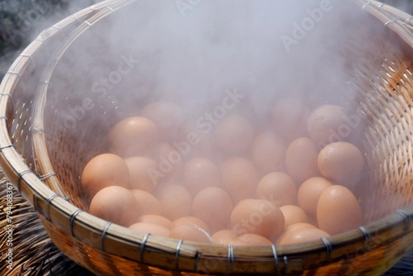 Obraz 霧島温泉の蒸気が立ち上る温泉たまご
