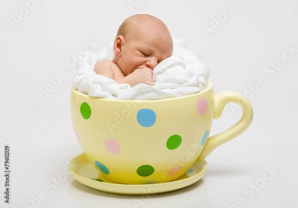 Obraz Newborn in yellow cup