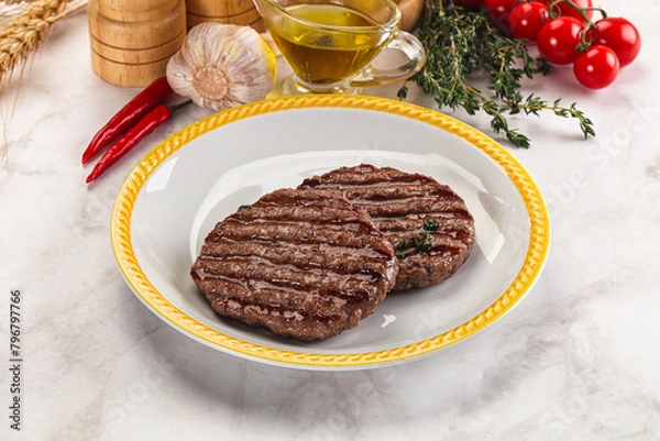 Obraz Grilled beef cutlet for burger