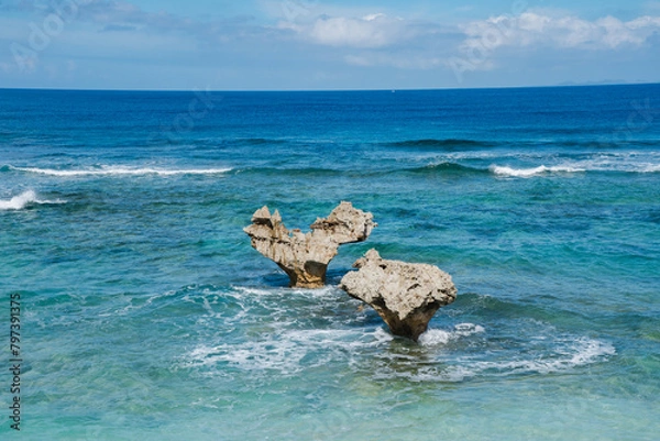 Fototapeta 古宇利島にあるハートロック