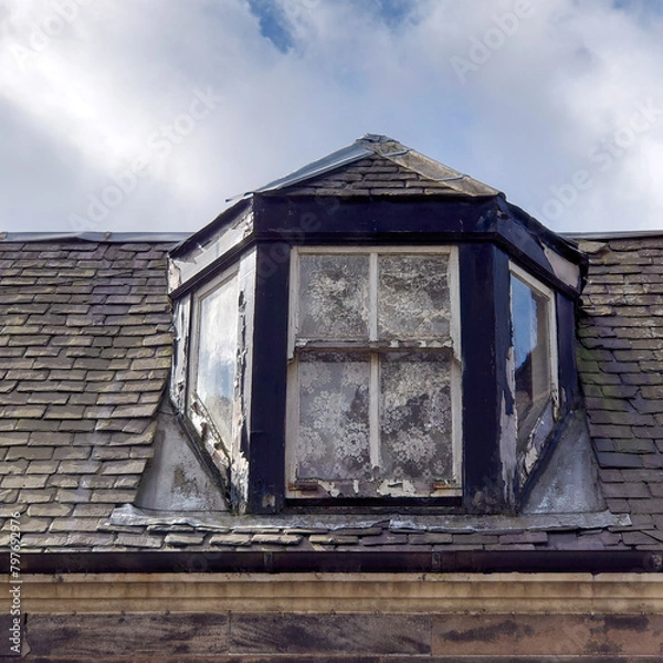 Obraz old window in building