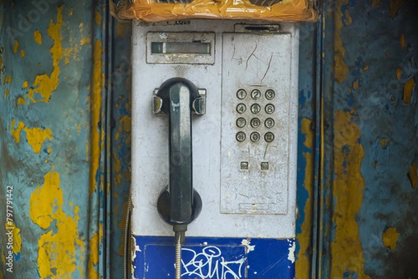 Obraz old public telephone