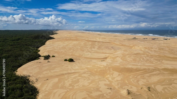 Obraz Walk through the sand dunes to Tin City