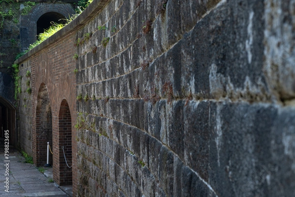Fototapeta 日本軍施設　煉瓦造り　砲台跡