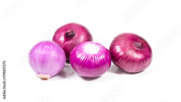 Fototapeta Red whole onion isolated on white background