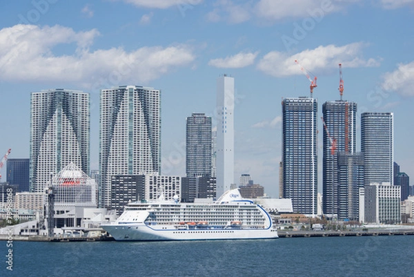 Obraz 早春の晴海埠頭