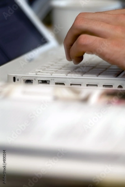 Obraz am notebook arbeiten