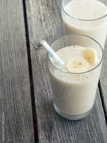 Fototapeta Fresh banana smoothie