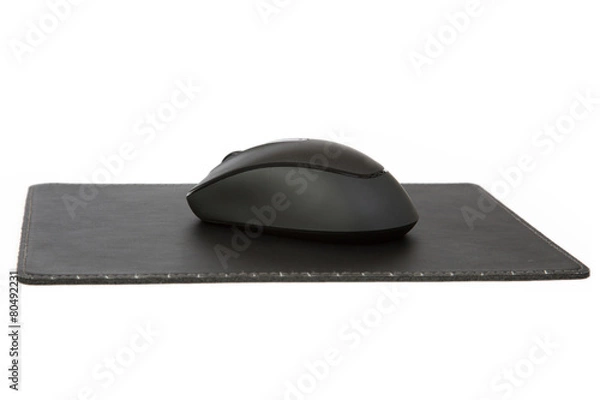 Fototapeta Einsame Computermaus auf Mauspad