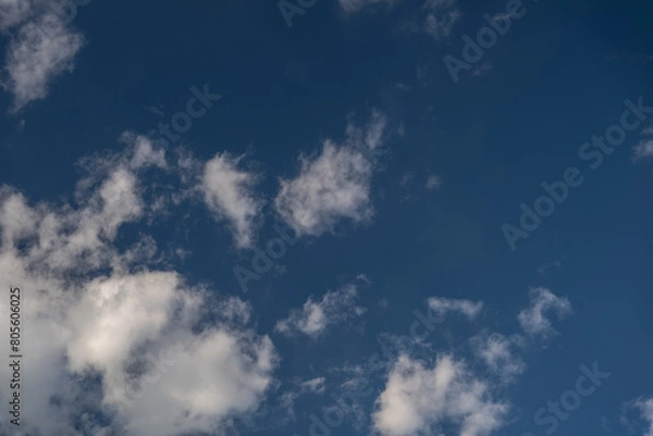 Fototapeta A bright blue sky full of clouds