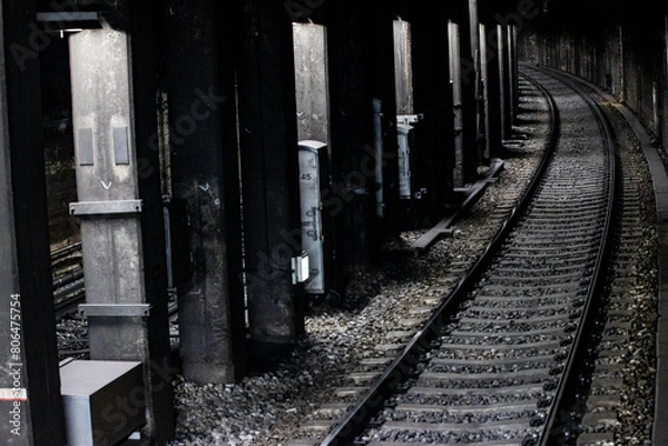 Fototapeta 地下トンネル