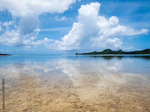Obraz 旅で訪れた晴れた日の石垣島の海の風景
