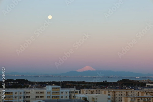 Fototapeta moon and Mt.Fuji