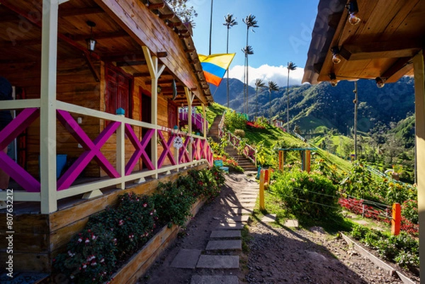 Fototapeta Entertainment center in Valle del Cocora Valley with tall wax palm trees. Salento, Quindio department. Colombia travel destination.