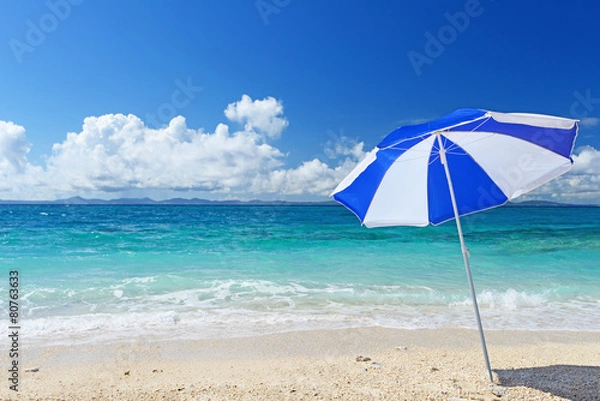 Fototapeta 南国沖縄の美しい珊瑚の海と夏空