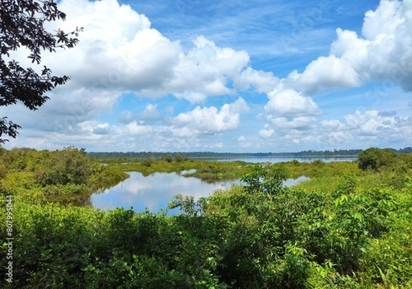 Obraz clouds over the lake