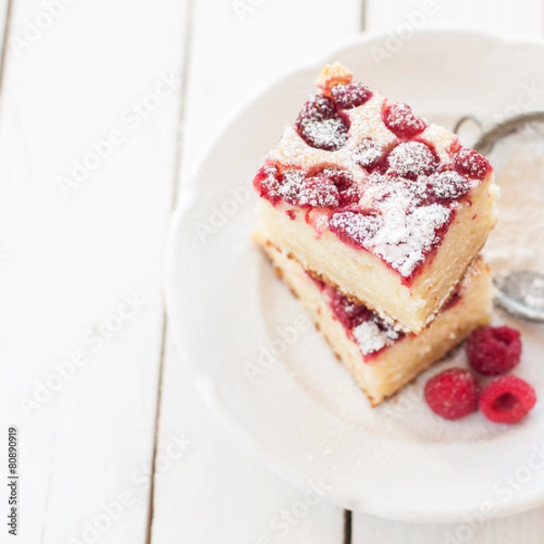 Fototapeta Raspberry and Yogurt Cake