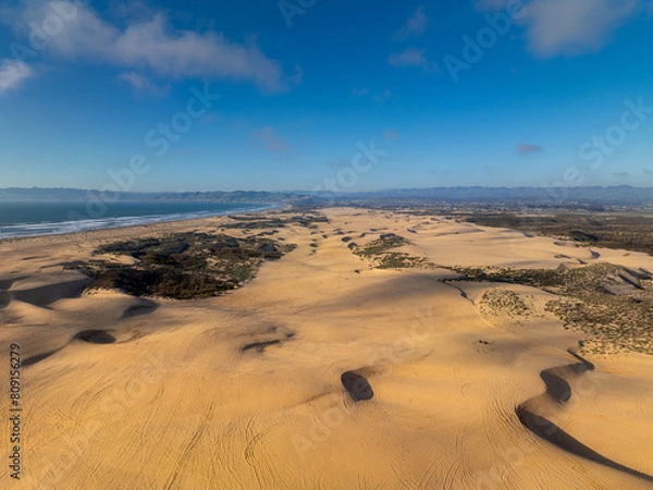 Obraz Sand dunes and ocean