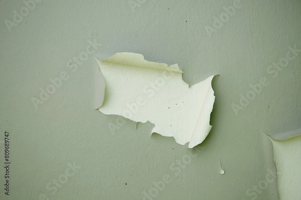 Fototapeta 잘못된 페인트 시공으로 벗겨진 페인트