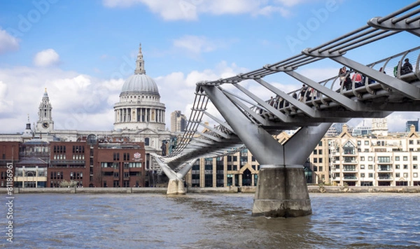 Obraz St Paul's Cathedral and the Millenium footbridge