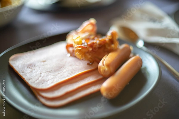 Obraz breakfast sausage and ham on the table