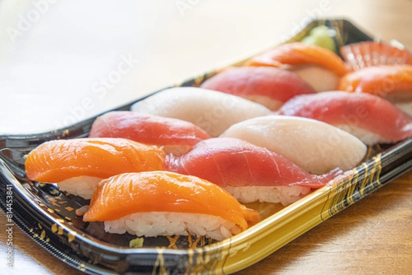 Fototapeta パック入りのお寿司