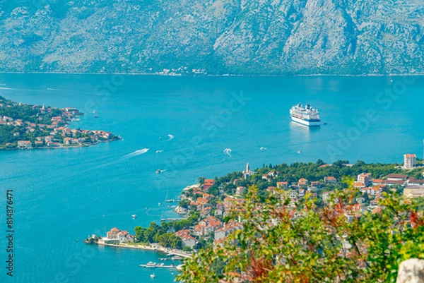 Obraz Spectacular View of Kotor Bay: Mountains, Cruise Ship, and Azure Waters