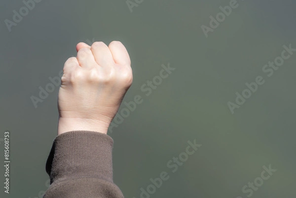 Fototapeta 拳を握るポーズ