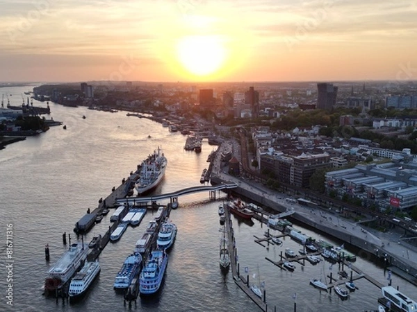 Obraz sunset in the city