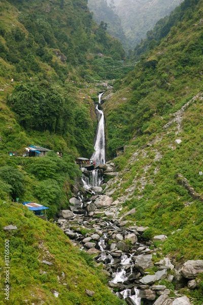 Obraz Bhagsu Waterfall near McLeodGanj, Dharamsala, India.