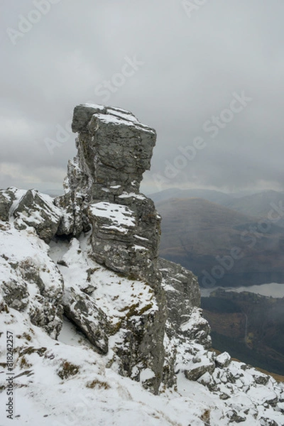Fototapeta The cobbler, iconic peak of Ben Arthur in Scotland
