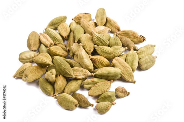 Fototapeta Pile of cardamom isolated close up