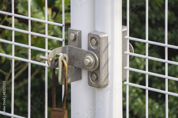 Fototapeta フェンスゲート カギ