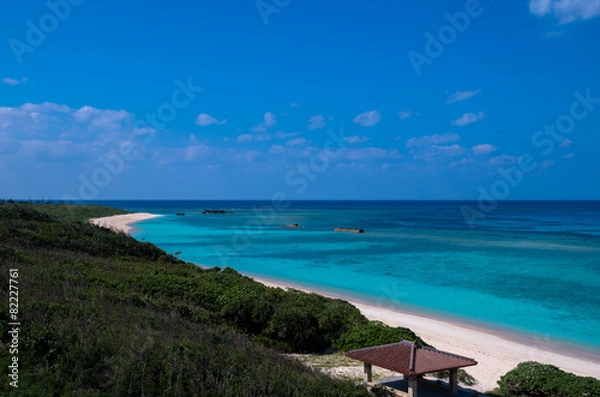 Fototapeta 青い浜辺