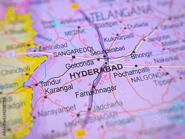 Fototapeta Hyderabad on a map of India with blur effect