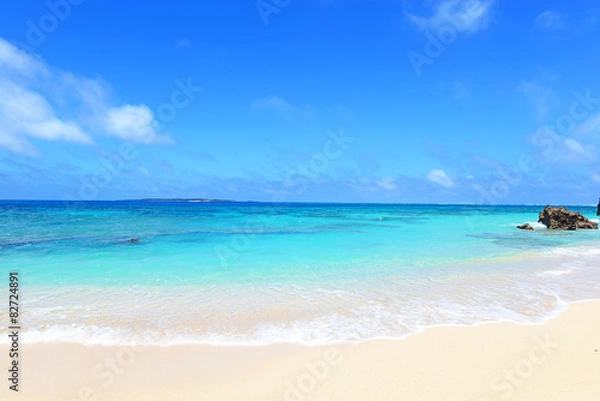 Fototapeta 南国の美しいビーチと紺碧の空