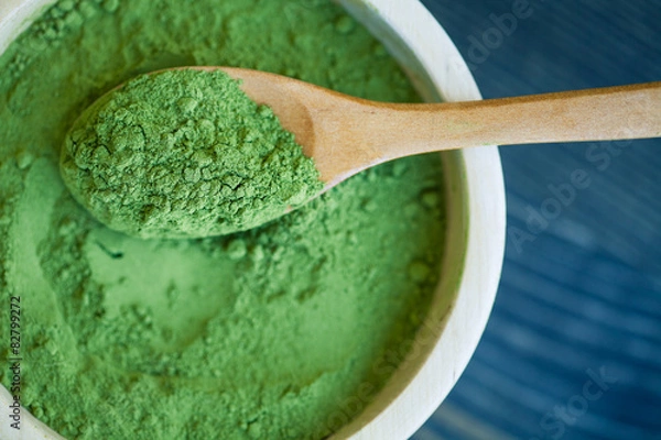 Obraz Super food Moringa green powder (Moringaceae)
