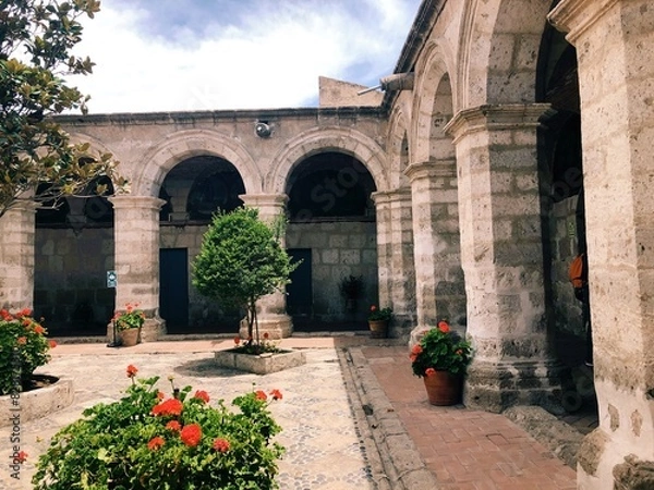 Fototapeta [Peru] View of the courtyard in Monastery of Santa Catalina de Siena　(Arequipa)