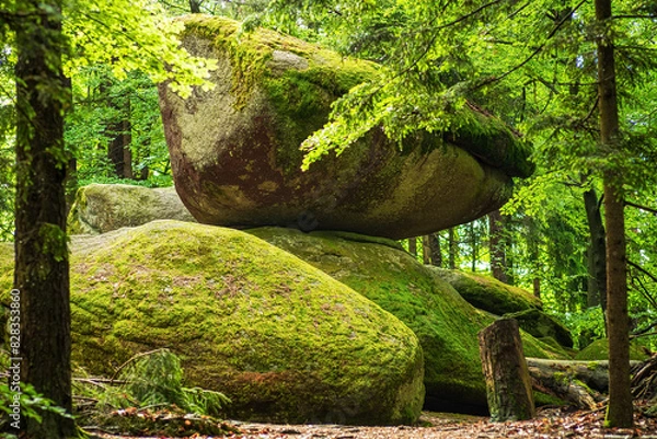 Obraz Wackelstein riesige steine 