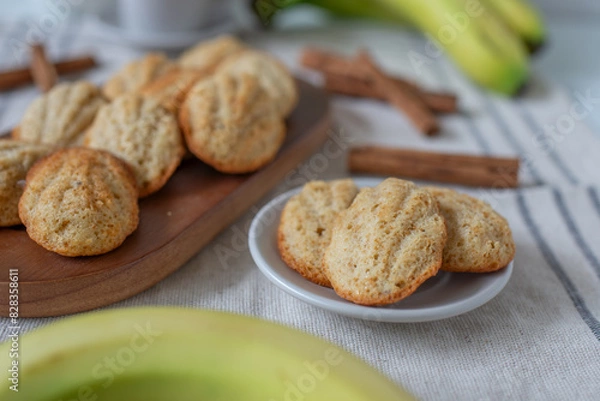 Obraz A group of madeleine butter cookie 