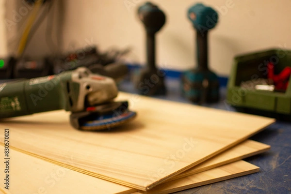 Obraz TOOLS FOR METAL AND WOOD PROCESSING