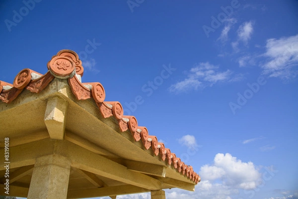 Obraz okinawa tile and blue sky
