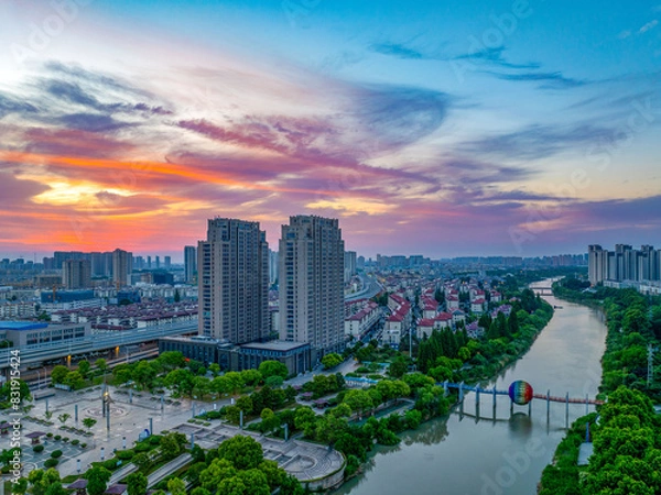 Fototapeta Huaian, Jiangsu Province: China's North-South boundary symbol park in the morning light